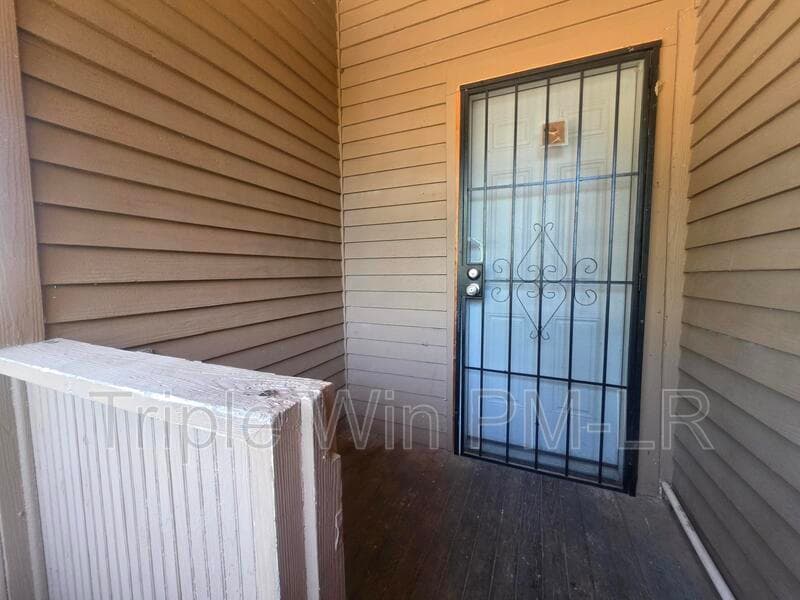 UNIT D Little Rock House: 1212 Dennison St
