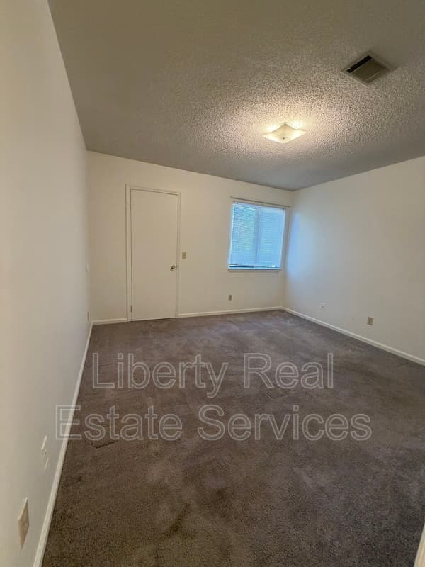 Hinesville Condo: 910 Brett Dr