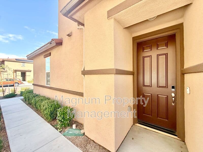 Winchester House: 31799 Woodbank Way