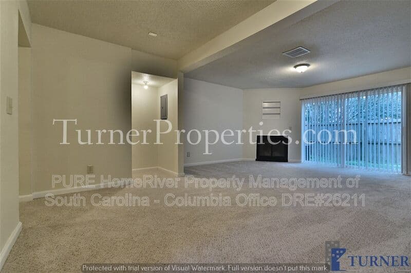Columbia House: 308 Percival Rd