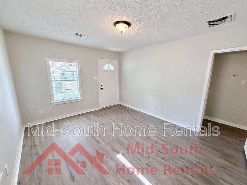 Memphis House: 2622 Whitman Ave