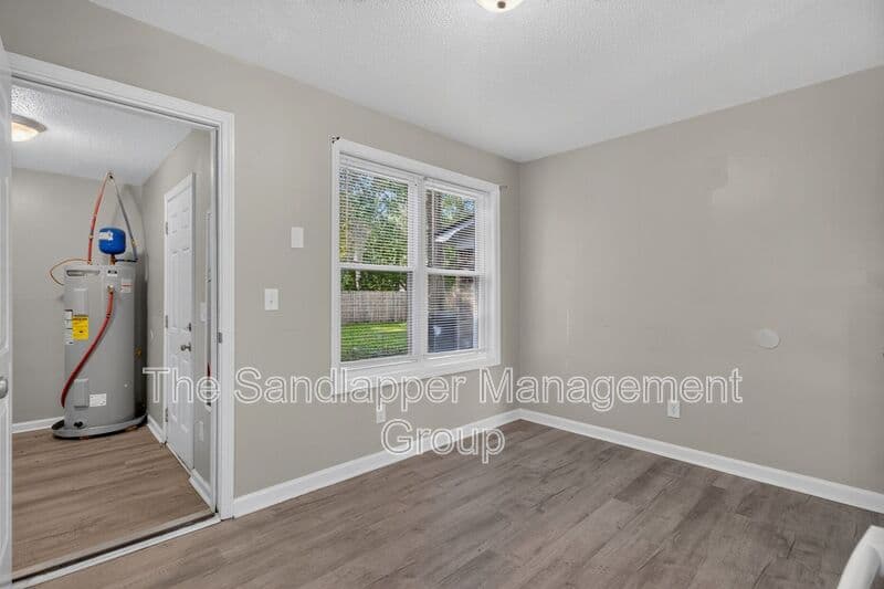 Summerville Townhome: 126 Langley Drive
