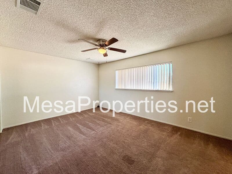 Hesperia House: 15019 Spruce St.