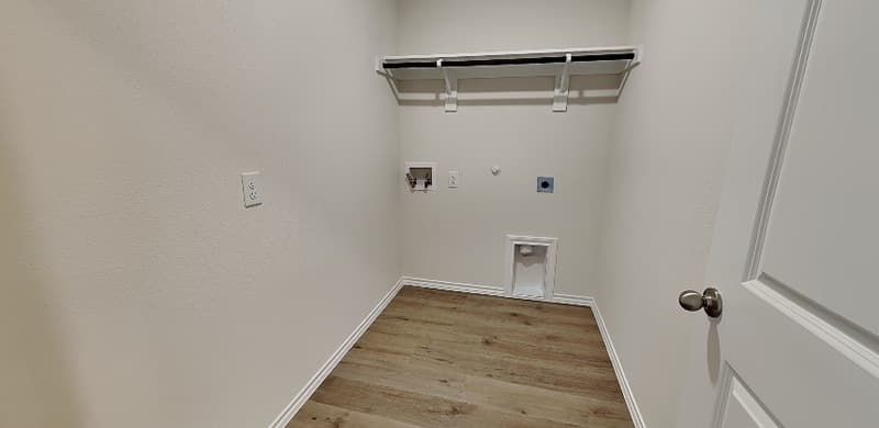 Sherman House: 1511 Aleia Cv