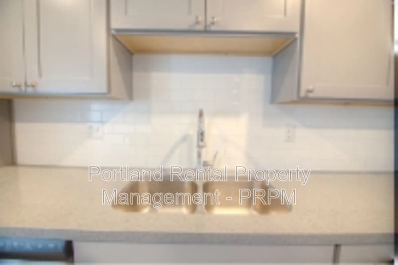 Portland Townhome: 603 - 619 Northeast 92nd Avenue - 603