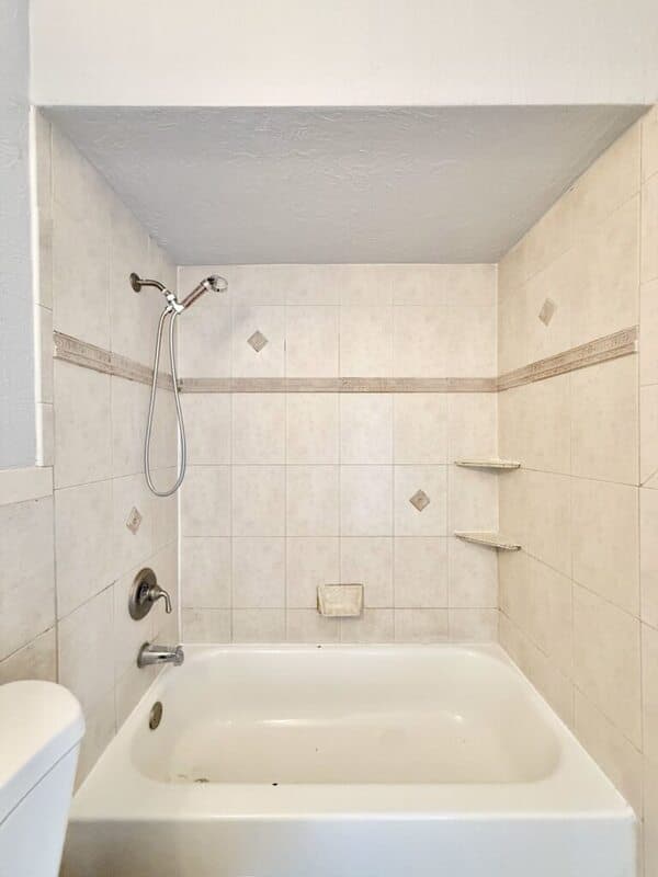 St. Petersburg House: 6943 Buhrley Terrace North