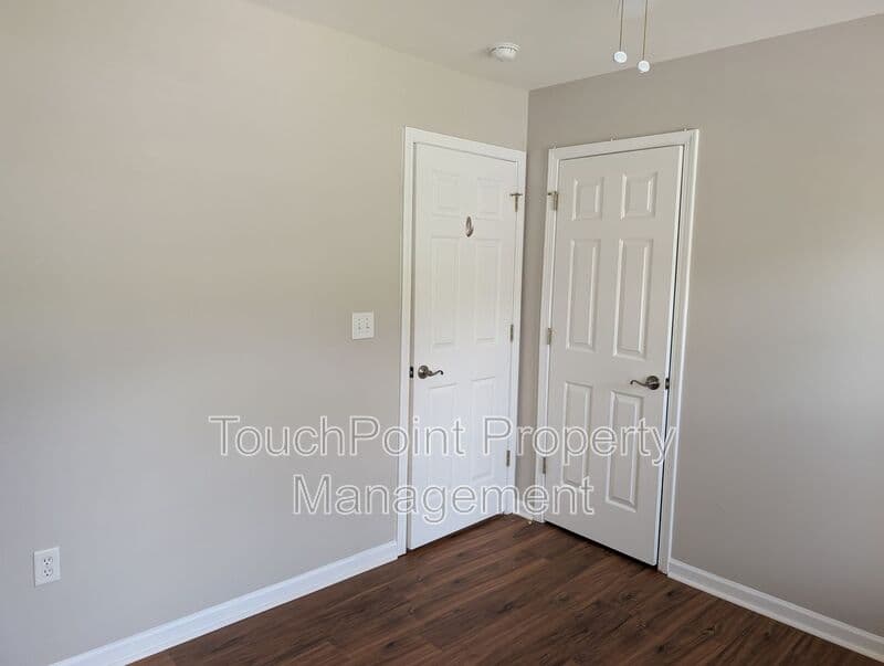 Charlotte House: 9935 Redbud Tree CT