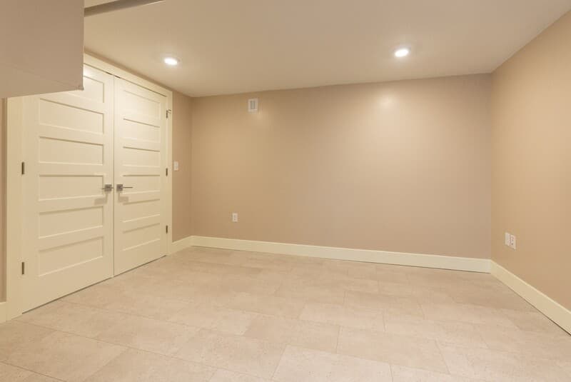 Harrisonburg Condo: 157-104 N. Main Street