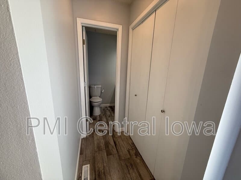 Des Moines Townhome: 2843 Southeast 20th Street