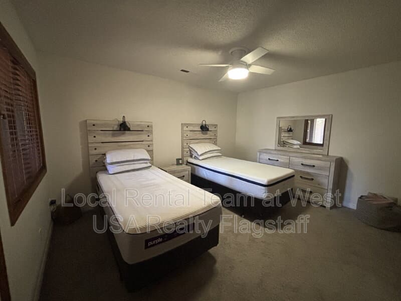 Flagstaff House: 2340 N Plateau Dr