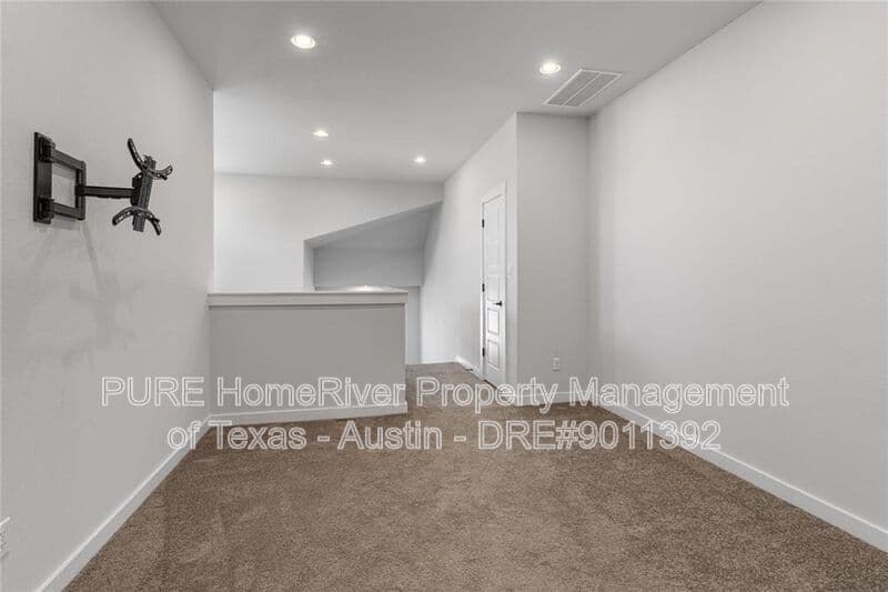 Georgetown House: 336 Berkeley Pl