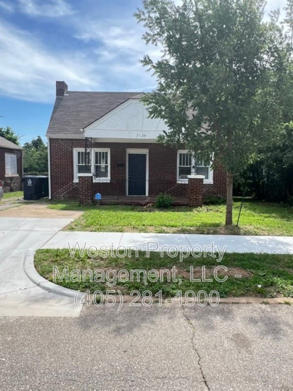 Oklahoma City House: 2124 North Prospect Avenue