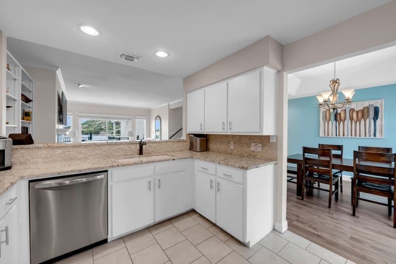 Horseshoe Bay Condo: 415 Horseshoe Bay North Boulevard - 1