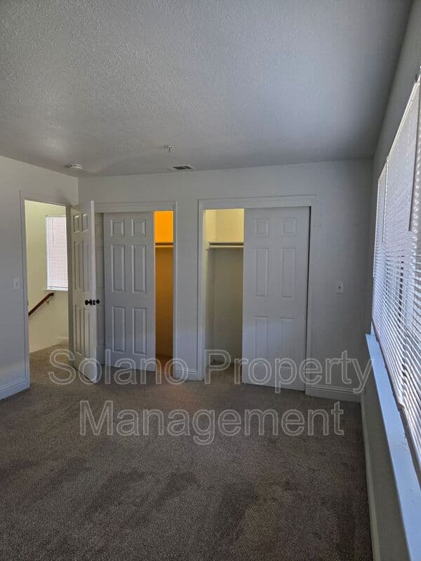Fairfield Condo: 1941 Grande Cir.