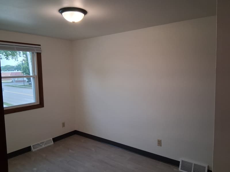 North Fond du Lac Condo: 431-433 Michigan Avenue - 433