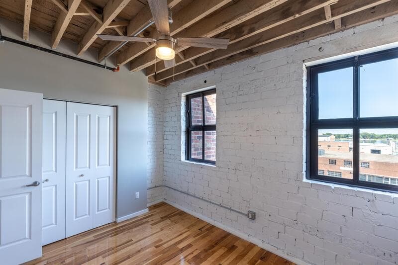 Burlington Condo: 116 N. 4th St. #313