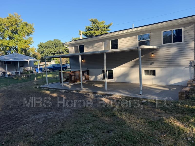 Florissant House: 1095 Boone Street