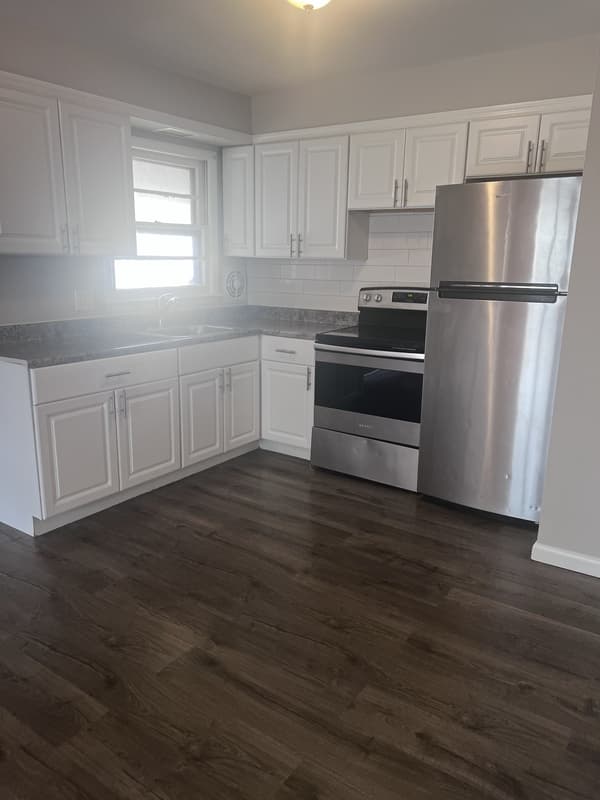 Poughkeepsie Condo: 96 South Hamilton Street - #B8