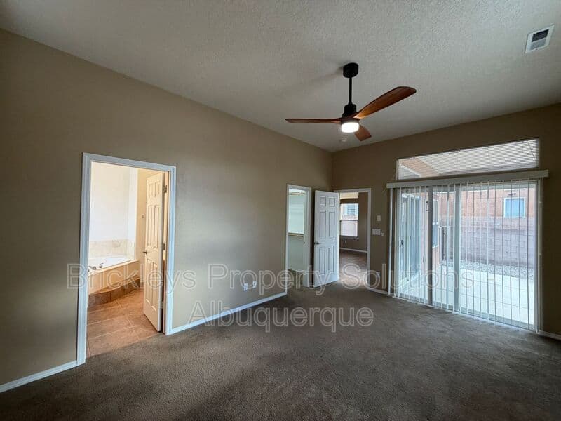 Rio Rancho House: 65 Willow Trace Court SE