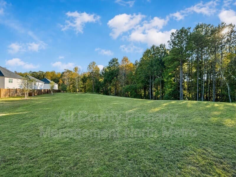 Dawsonville House: 185 Springwood Lane