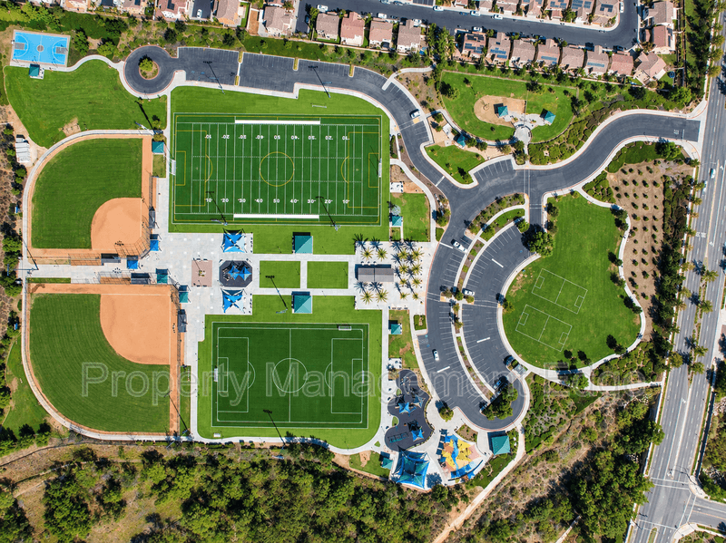 Lake Elsinore House: 33555 Cedar Creek Ln