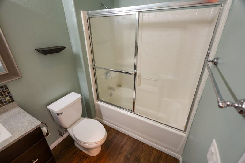 Long Beach House: 2942 Claremore Ln