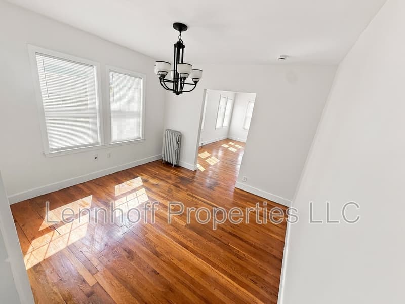 Medford Condo: 17 1st Street
