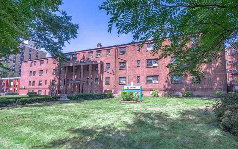 East Orange Condo: 255-271 S Harrison St - J2