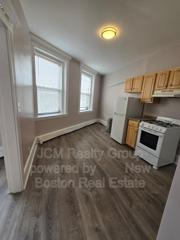 Lynn Condo: 124 Central Ave