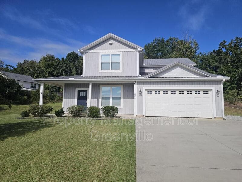 Taylors House: 625 Old Rutherford Rd