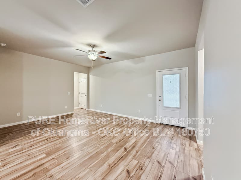El Reno House: 1609 Vermilion Ln