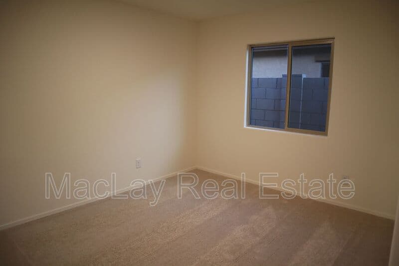 Casa Grande House: 1520 E Kendall pl