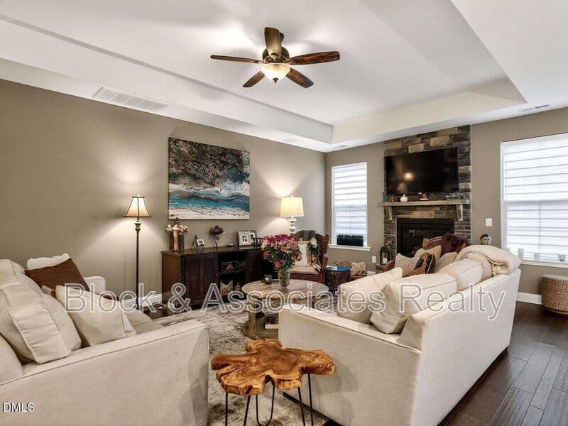 Youngsville House: 405 Hickory Run Lane