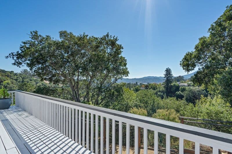 San Rafael House: 125 Convent Ct