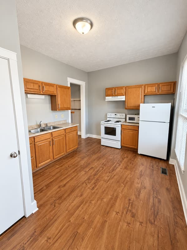 Franklin House: 278 Walnut Street