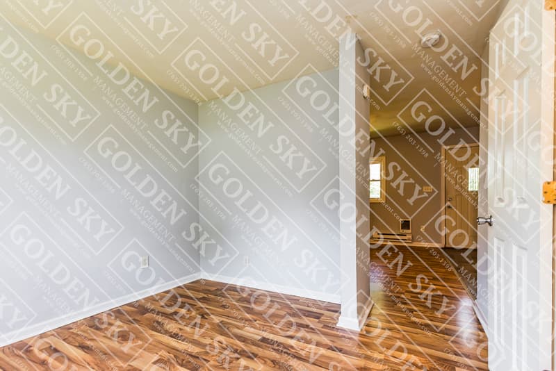 New Castle Condo: 2404 State Street - 3