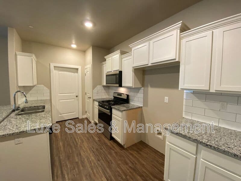 Bethany House: 5203 Oakwood Villas Court