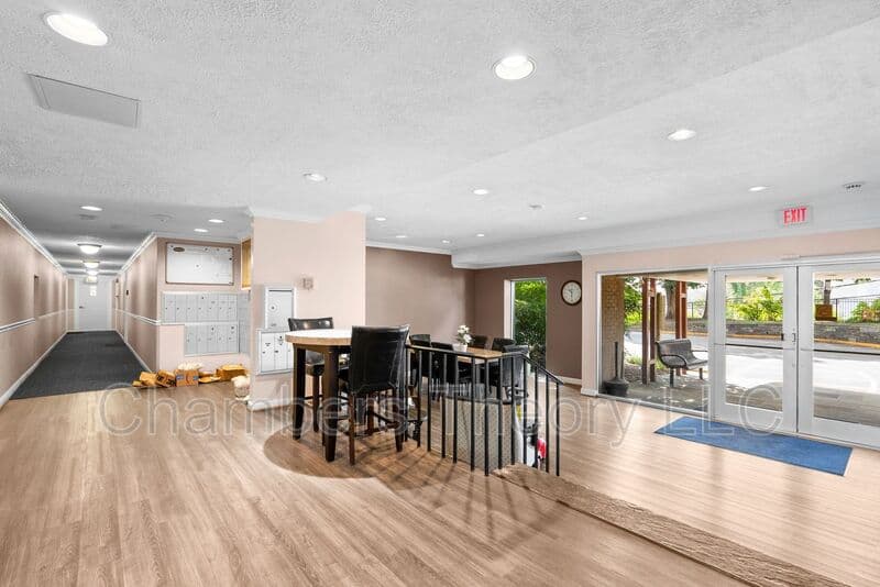 Arlington Condo: 4241 Columbia Pike