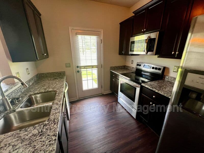 Greer House: 43 Moorlyn Lane