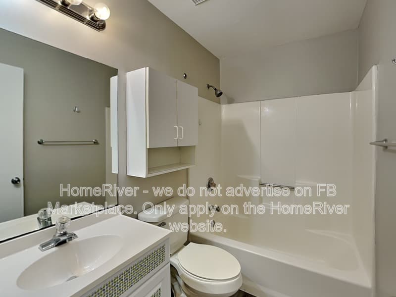 Deltona House: 3484 Commerce Ave
