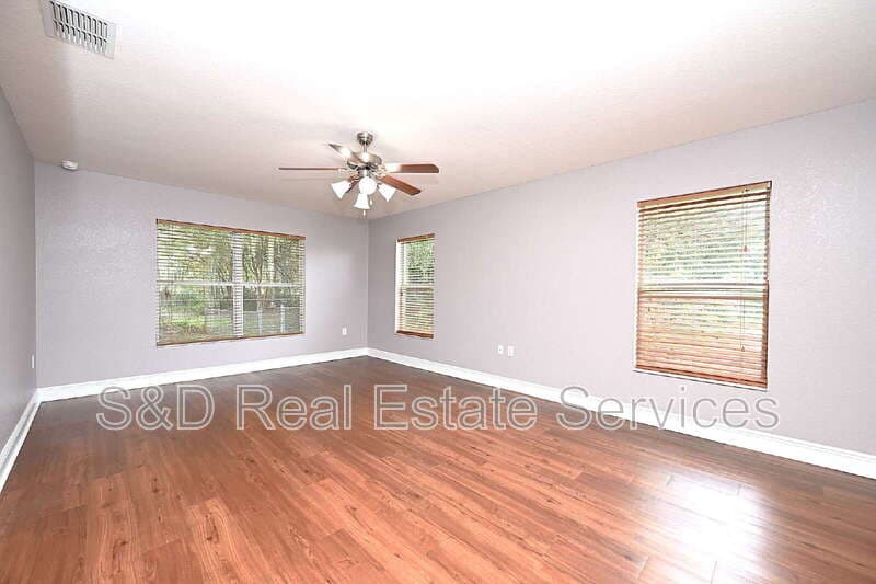 Bartow House: 1631 Taylor Landing Dr