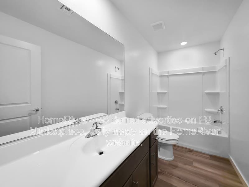 Florence House: 1050 W West Virginia Ave