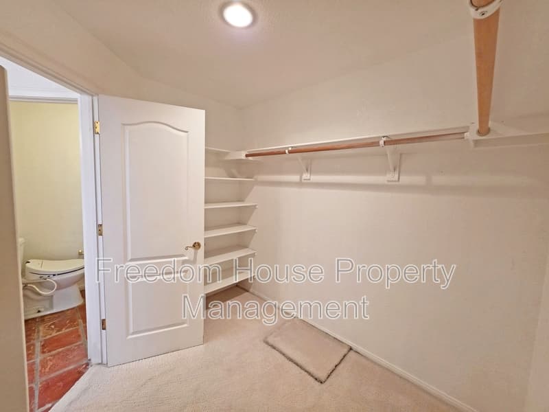 Pahrump House: 2060 River Plate Drive