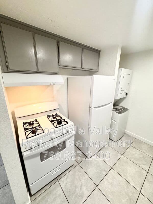 Desert Hot Springs House: 12800 Quinta Way
