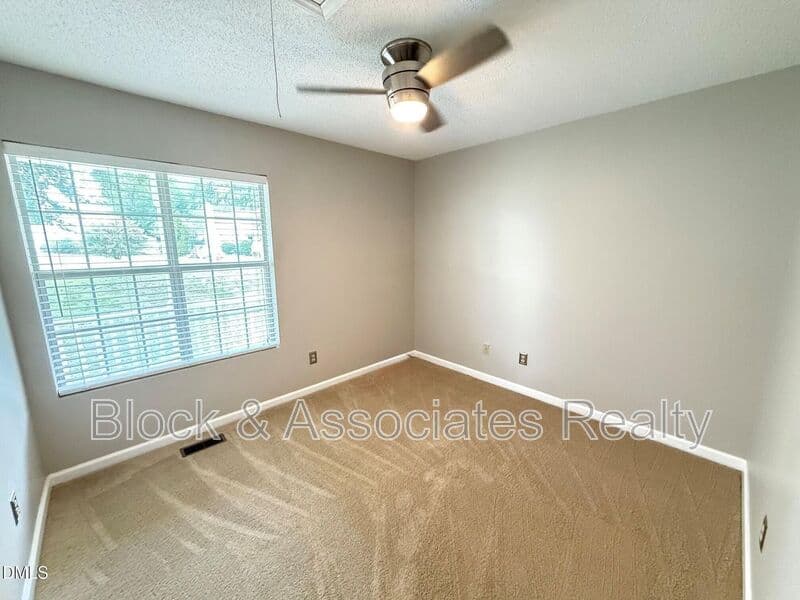 Wake Forest House: 610 E Jones Avenue