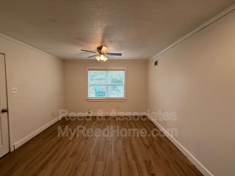 Southaven House: 42 Stonebrook Cove