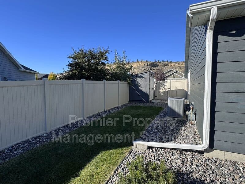 Billings House: 3413 Lucky Penny Ln.