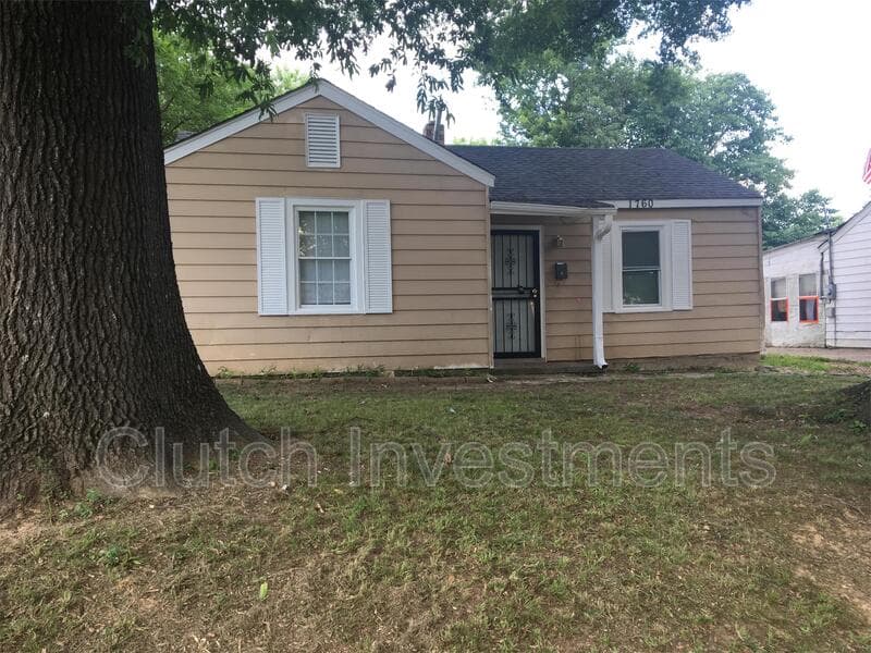 Memphis House: 1760 Walter