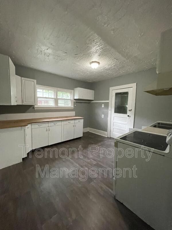 Chattanooga House: 2702 Woodside Street
