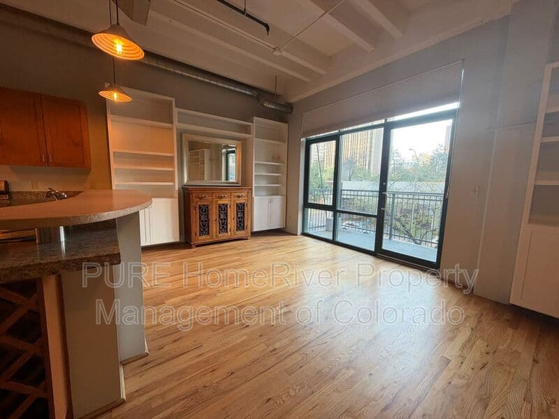 Denver Condo: 1800 Lawrence Street
